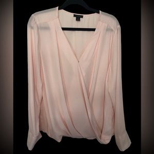 HALOGEN WRAP POWDER PINK TOP NWOT